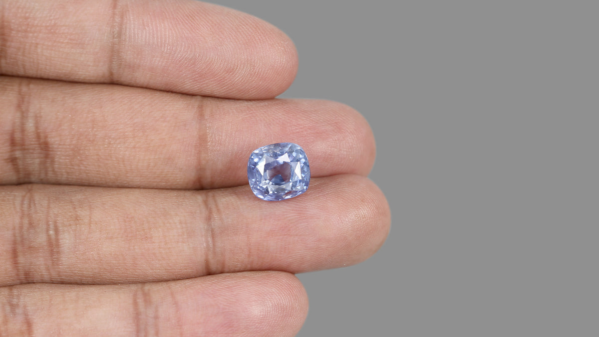 Natural Blue Sapphire 8.76 Carats / 9.63 Ratti