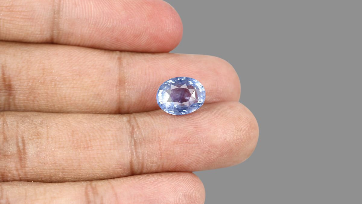 Natural Blue Sapphire 7.34 Carats / 8.07 Ratti