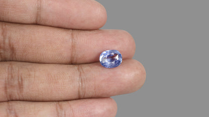 Natural Blue Sapphire 4.49 Carats / 4.93 Ratti