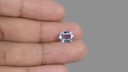 Natural Blue Sapphire 4.82 Carats / 5.3 Ratti