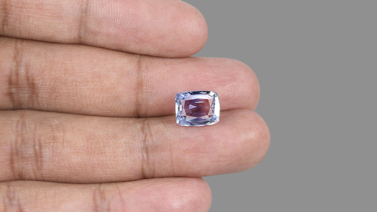 Natural Blue Sapphire 5.54 Carats / 6.09 Ratti