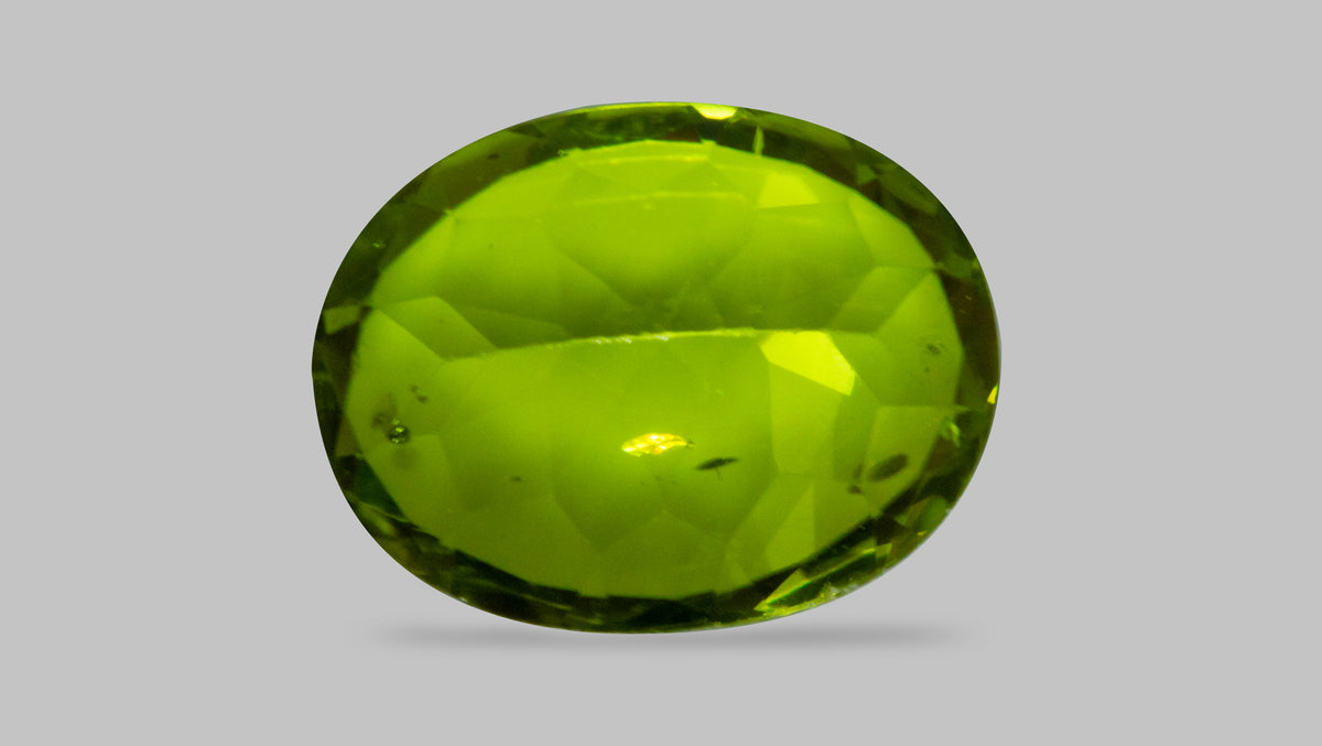Natural Peridot 5.99 Carats / 6.58 Ratti