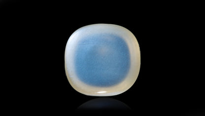 Natural Moon Stone 2.43 Carats / 2.67 Ratti