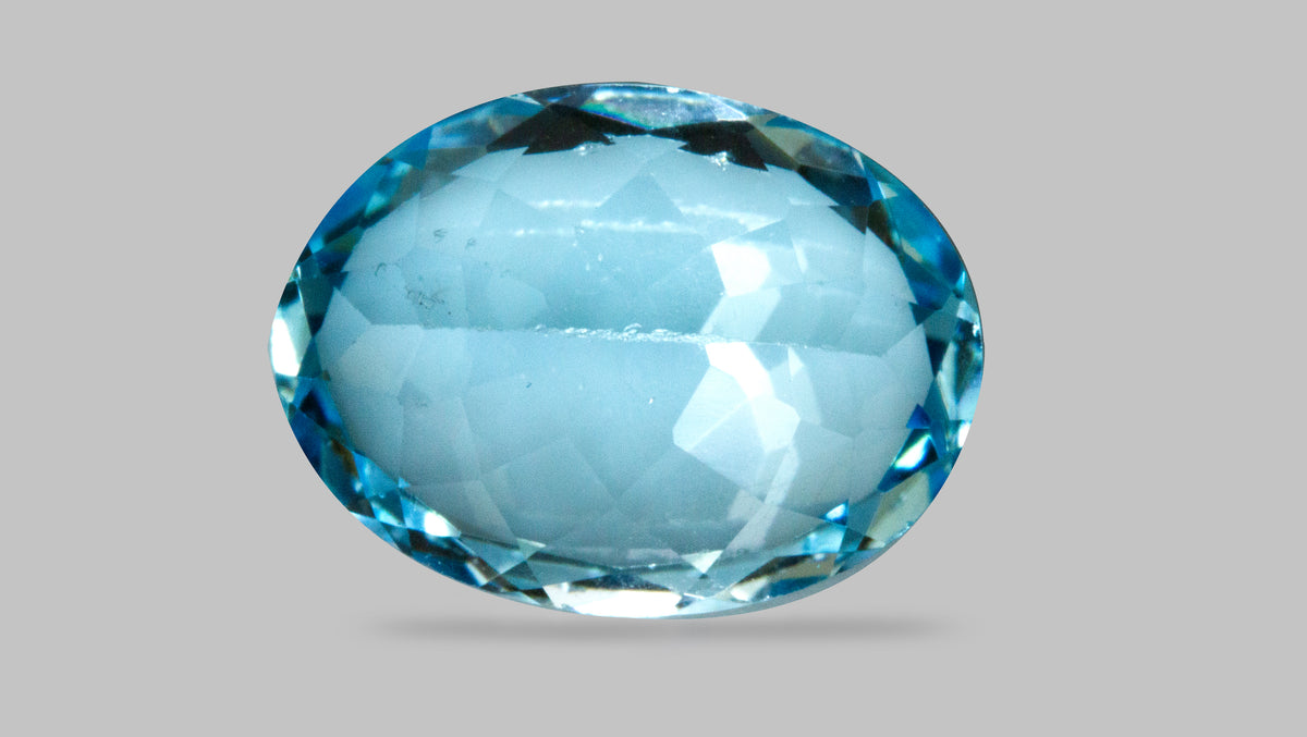 Natural Blue Topaz 8.62 Carats / 9.47 Ratti