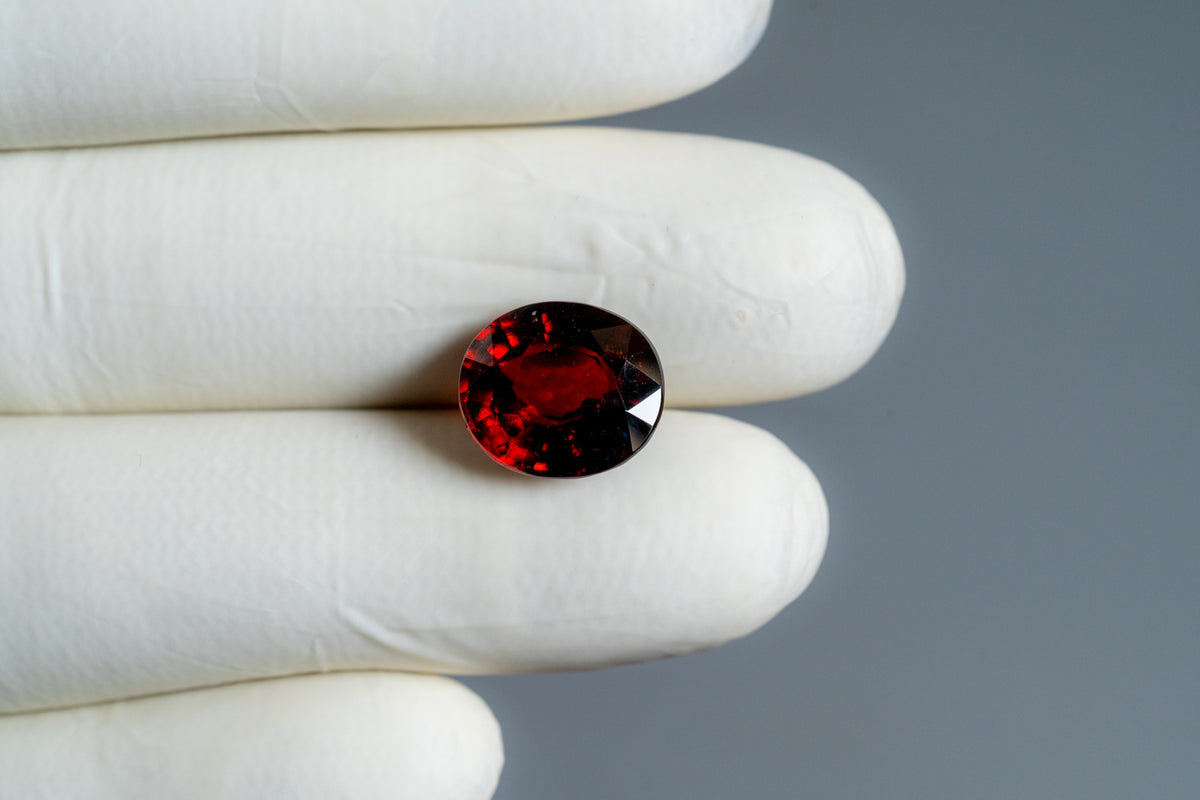 Sri-Lankan Hessonite (Gomed) 8.58 Carats / 9.43 Ratti