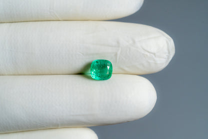 Zambian Emerald (Panna) 1.66 Carats / 1.82 Ratti