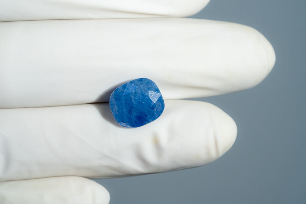 Natural Blue Sapphire 9.30 Carats / 10.22 Ratti