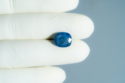 Natural Blue Sapphire 7.31 Carats / 8.03 Ratti