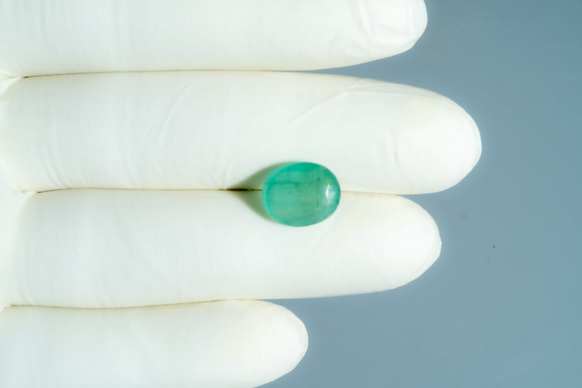 Zambian Emerald (Panna) 4.95 Carats / 5.44 Ratti