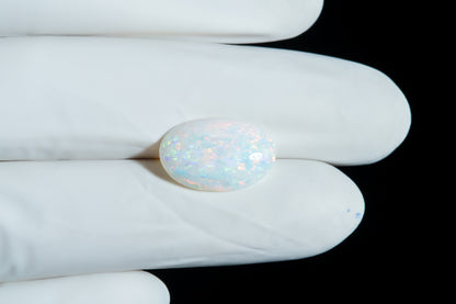 White Opal With Fire 5.16 Carats / 5.67 Ratti