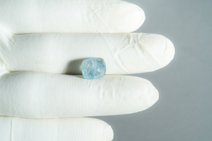 Natural Blue Sapphire 6.35 Carats / 6.98 Ratti