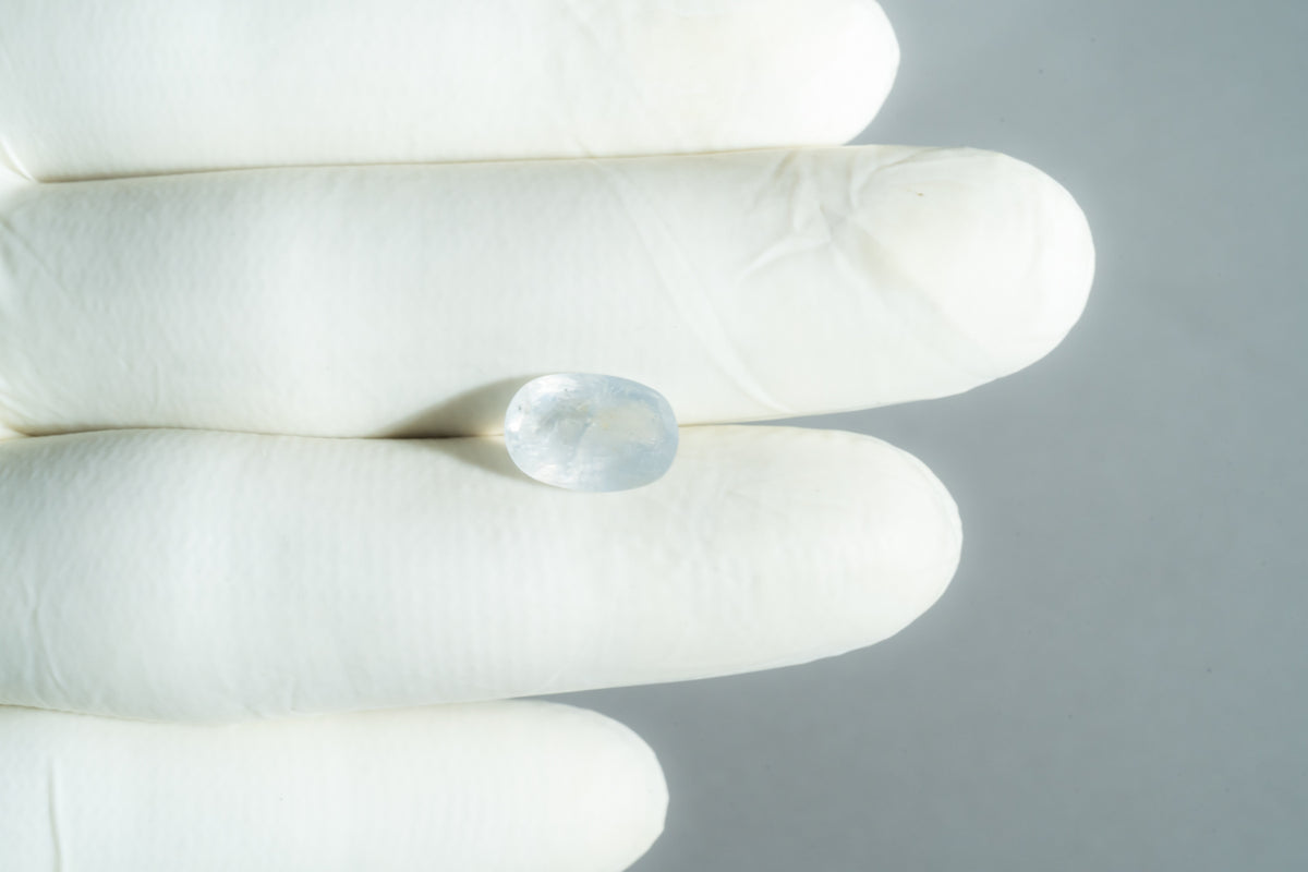 Natural Blue Sapphire 5.38 Carats / 5.91 Ratti