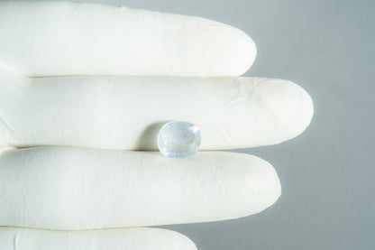 Natural Blue Sapphire 5.60 Carats / 6.15 Ratti