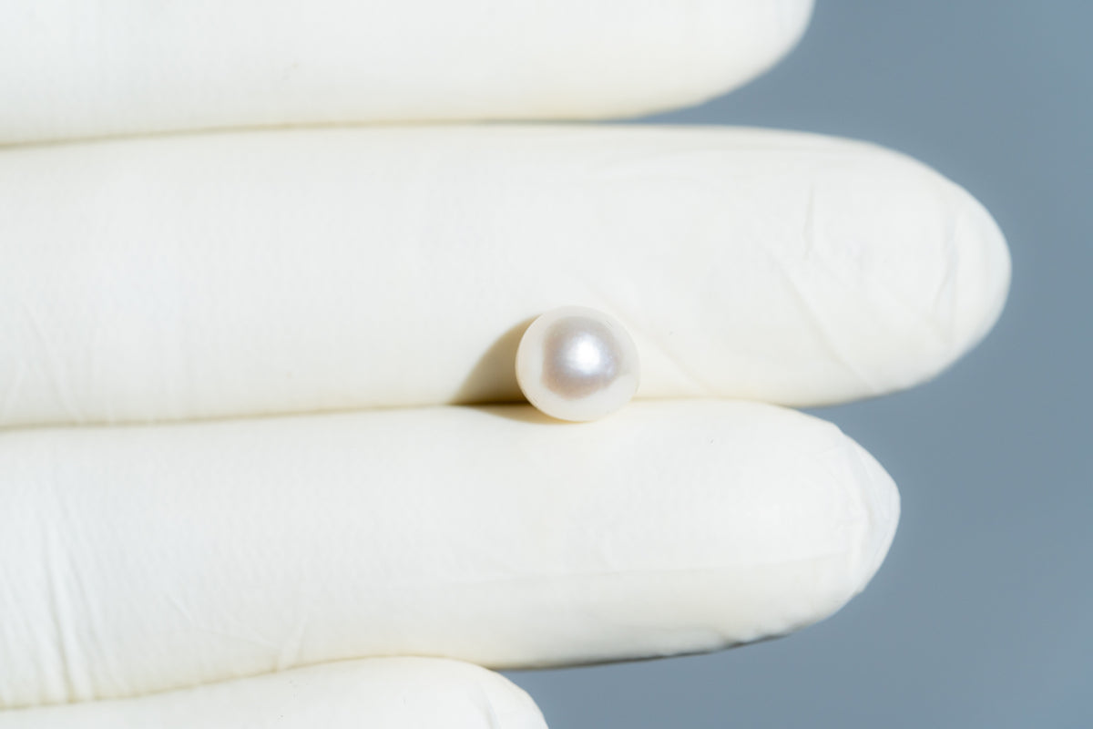 Basra Pearl 4.10 Carats / 4.51 Ratti