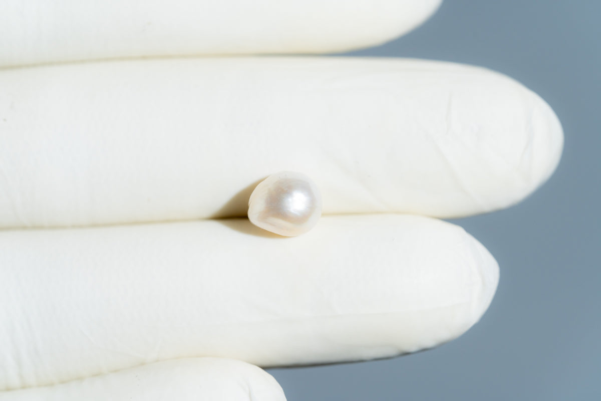 Basra Pearl 3.98 Carats / 4.37 Ratti