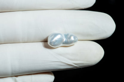 Venezuela Pearl 9.69 Carats / 10.65 Ratti