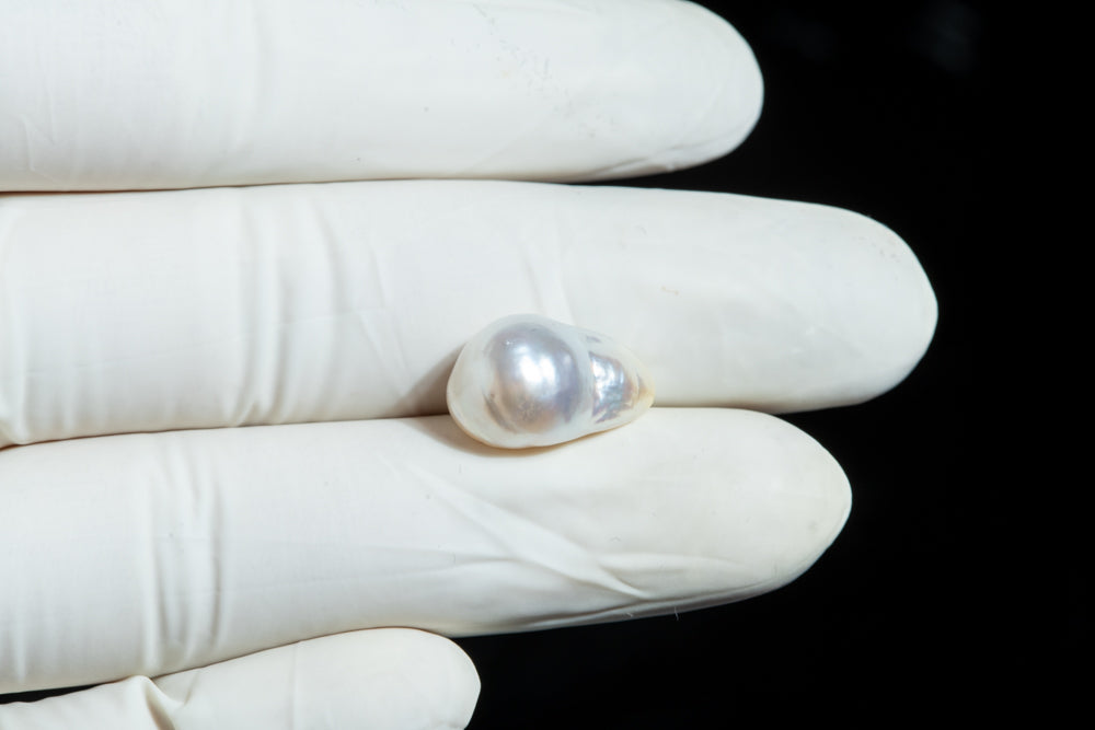 Venezuela Pearl 11.07 Carats / 12.16 Ratti