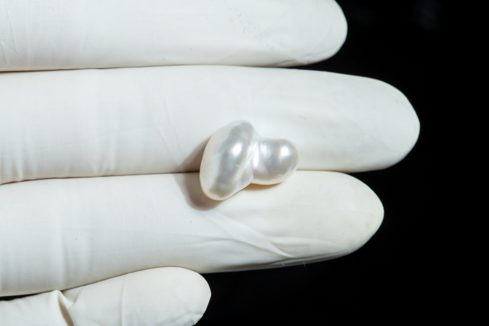 Venezuela Pearl 17.07 Carats / 18.76 Ratti