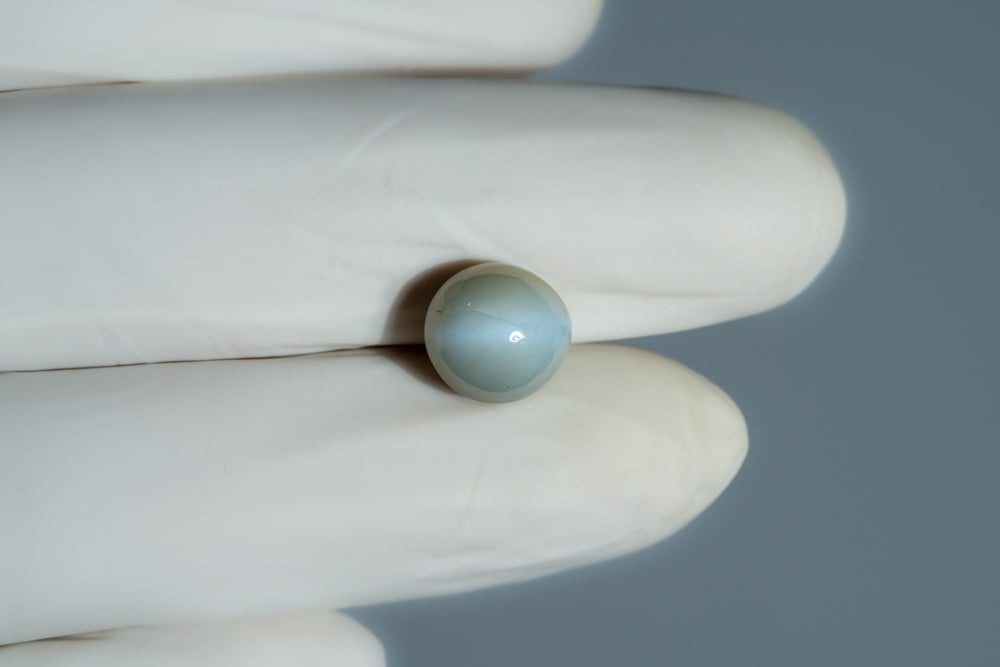 Cat's Eye (Lehsuniya) 8.32 Carats / 9.14 Ratti