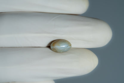 Cat's Eye (Lehsuniya) 4.33 Carats / 4.76 Ratti