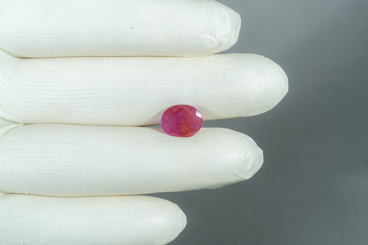 African Ruby (Manik) 5.91 Carats / 6.49 Ratti