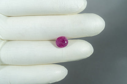 African Ruby (Manik) 4.71 Carats / 5.18 Ratti