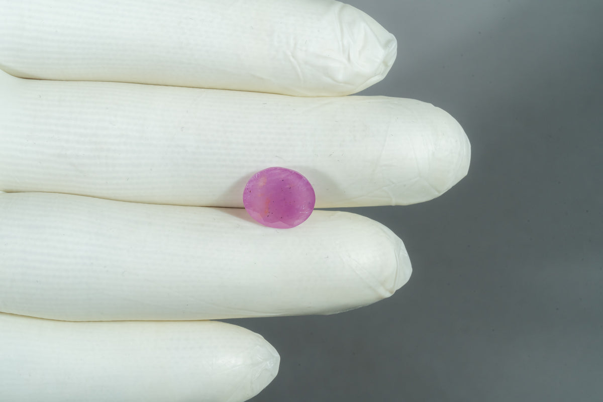 African Ruby (Manik) 4.86 Carats / 5.34 Ratti