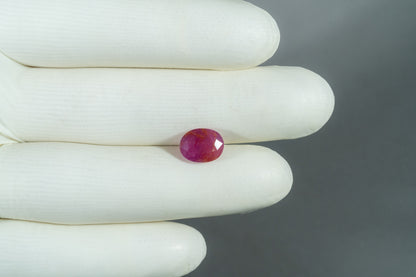 African Ruby (Manik) 4.80 Carats / 5.27 Ratti