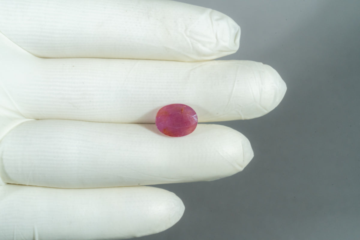 African Ruby (Manik) 6.74 Carats / 7.41 Ratti