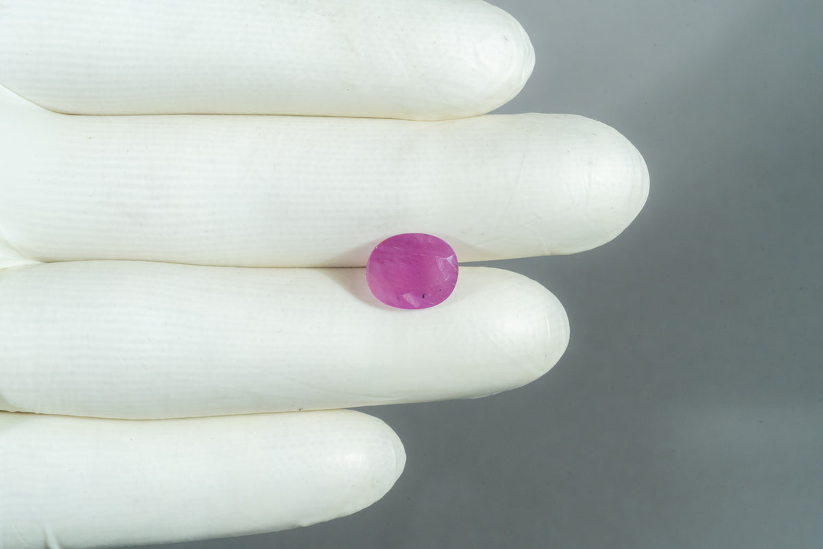 African Ruby (Manik) 5.71 Carats / 6.27 Ratti