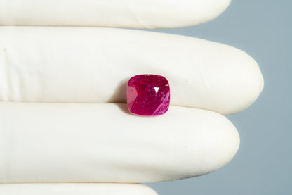 Madagascar Ruby (Manik) 5.60 Carats / 6.15 Ratti