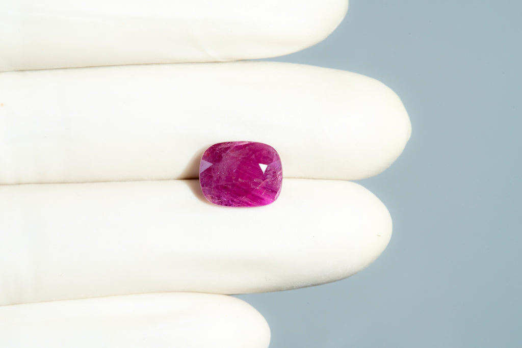 Madagascar Ruby (Manik) 6.28 Carats / 6.9 Ratti