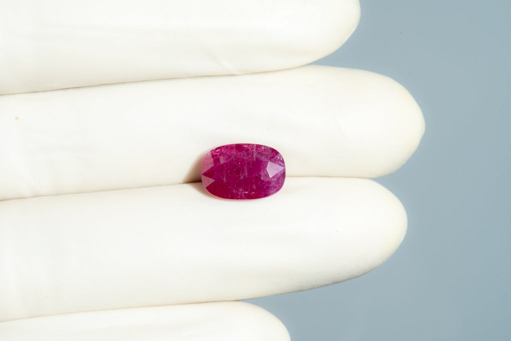 Madagascar Ruby (Manik) 5.63 Carats / 6.19 Ratti