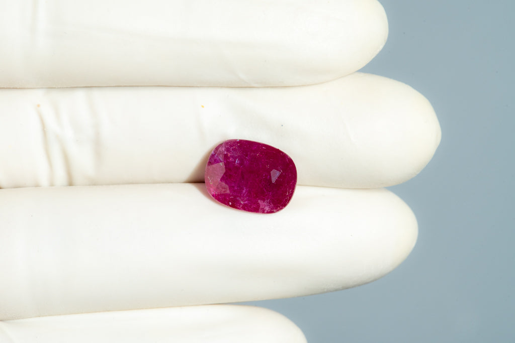 Madagascar Ruby (Manik) 8.08 Carats / 8.88 Ratti