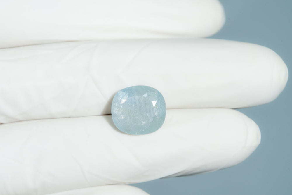Natural Blue Sapphire 9.79 Carats / 10.76 Ratti