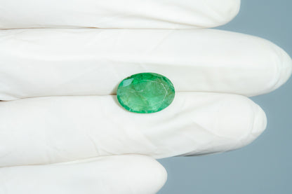 Zambian Emerald (Panna) 5.24 Carats / 5.76 Ratti
