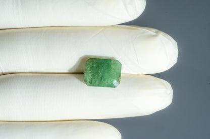 Zambian Emerald (Panna) 10.10 Carats / 11.1 Ratti