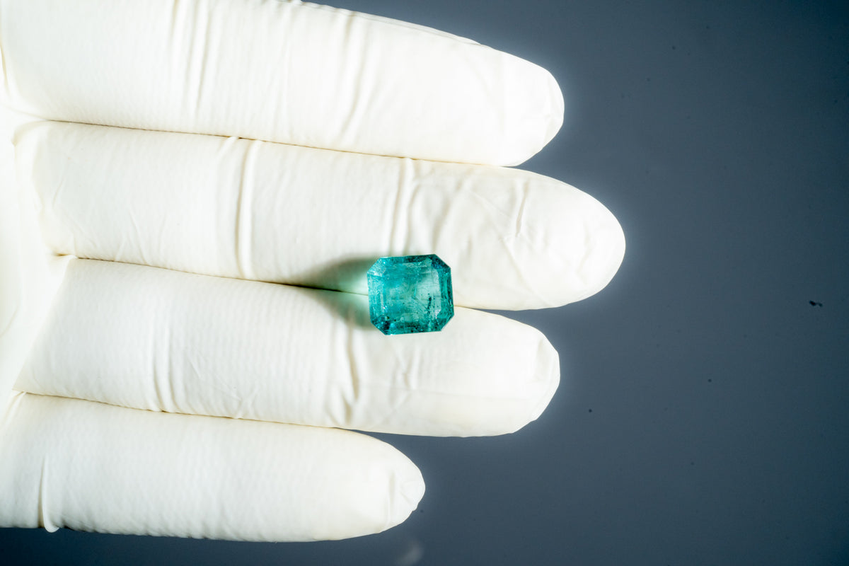 Zambian Emerald (Panna) 5.59 Carats / 6.14 Ratti