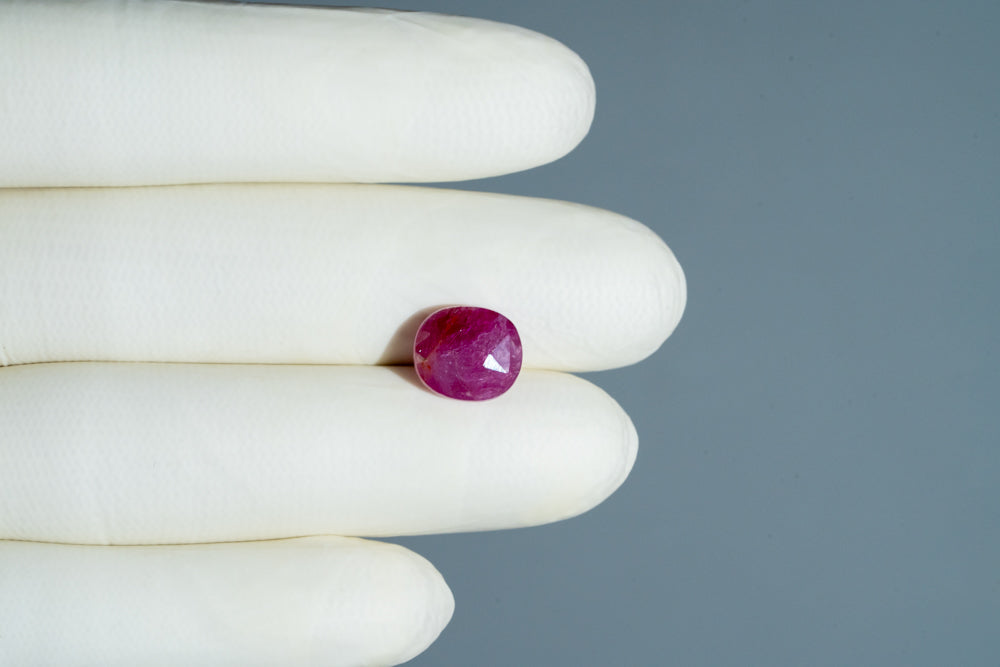 Burmese Ruby (Manik) 8.54 Carats / 9.38 Ratti