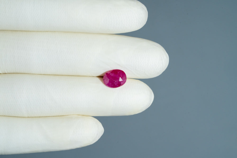 Burmese Ruby (Manik) 4.86 Carats / 5.34 Ratti