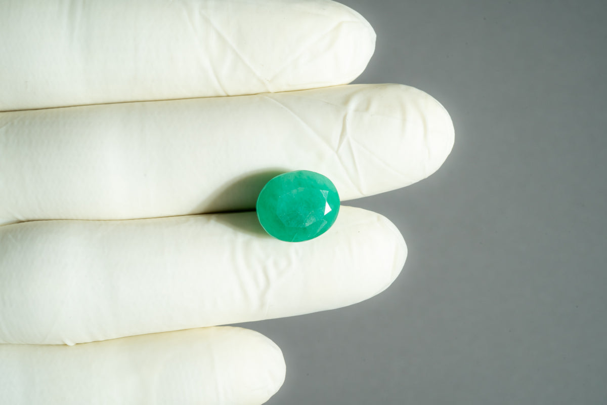 Zambian Emerald (Panna) 9.08 Carats / 9.98 Ratti