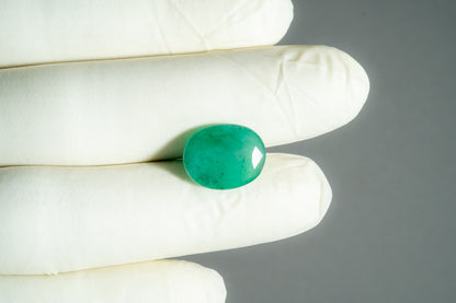 Zambian Emerald (Panna) 8.21 Carats / 9.62 Ratti