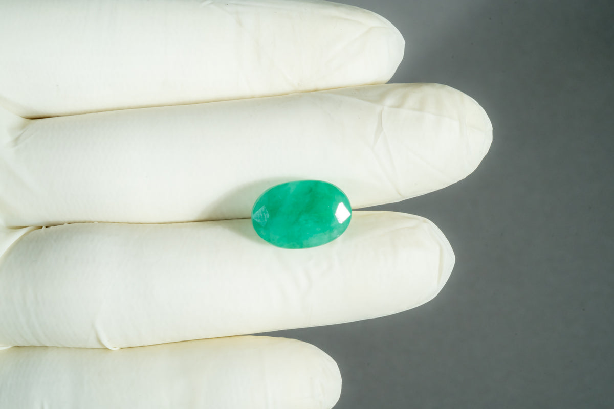 Zambian Emerald (Panna) 9.18 Carats / 10.09 Ratti