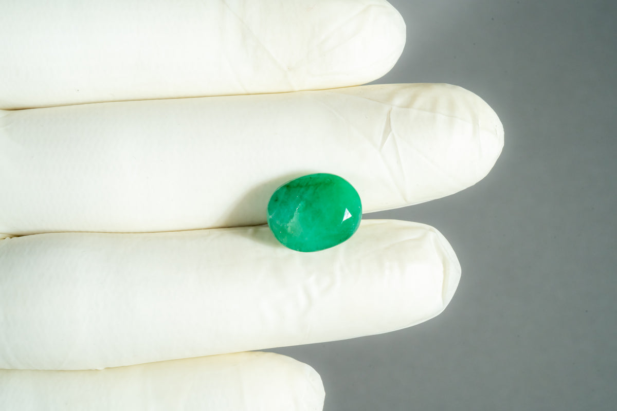 Zambian Emerald (Panna) 8.64 Carats / 9.49 Ratti