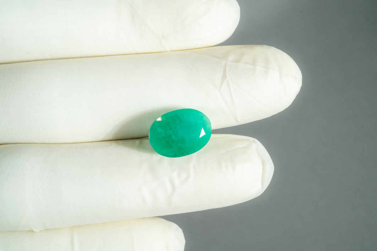 Zambian Emerald (Panna) 8.12 Carats / 8.92 Ratti
