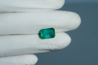 Zambian Emerald (Panna) 4.30 Carats / 4.73 Ratti