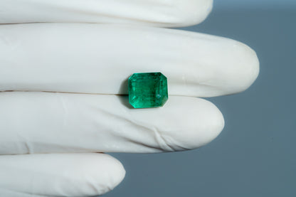 Zambian Emerald (Panna) 6.66 Carats / 7.32 Ratti
