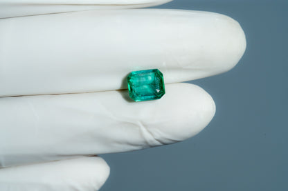 Zambian Emerald (Panna) 2.78 Carats / 3.05 Ratti