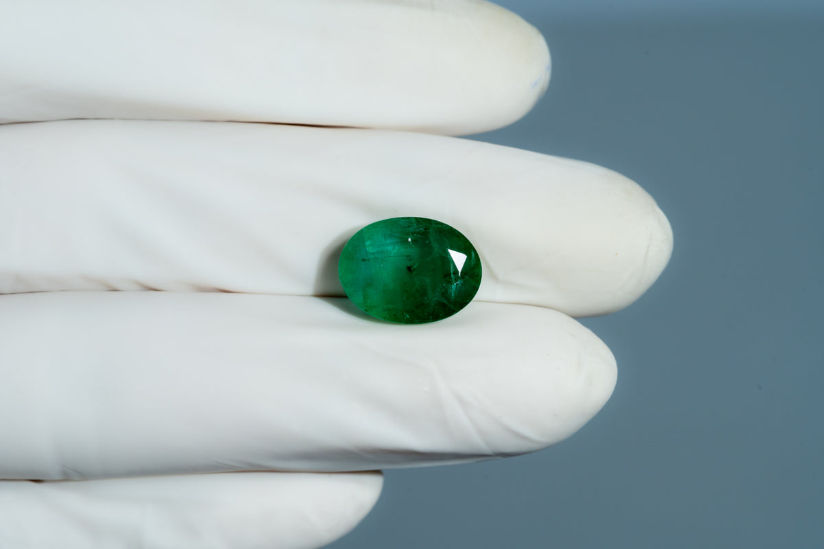 Zambian Emerald (Panna) 6.88 Carats / 7.56 Ratti