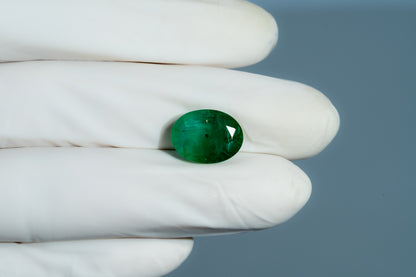 Zambian Emerald (Panna) 6.88 Carats / 7.56 Ratti
